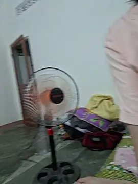 Snapshot of kieuqueen92 chatting on March 2026 12:29:01 PM kieuqueen92 online show from March 2026 12:29:01 PM