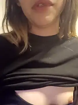 Snapshot of LAMALASUERTE chatting on March 2026 06:03:01 AM LAMALASUERTE online show from March 2026 06:03:01 AM