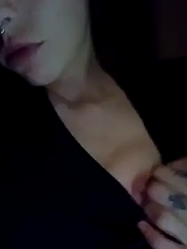 Snapshot of LAMALASUERTE chatting on March 2026 03:23:02 AM LAMALASUERTE online show from March 2026 03:23:02 AM