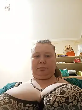 KiraStanton online show from June 2026 08:43:01 PM