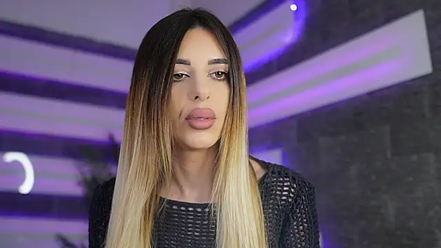Snapshot of ItsIvyLicious_ chatting on March 2026 08:36:02 PM ItsIvyLicious online show from March 2026 08:36:02 PM