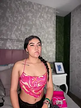 Snapshot of Ambarina_ chatting on April 2026 11:45:02 AM Ambarina online show from April 2026 11:45:02 AM
