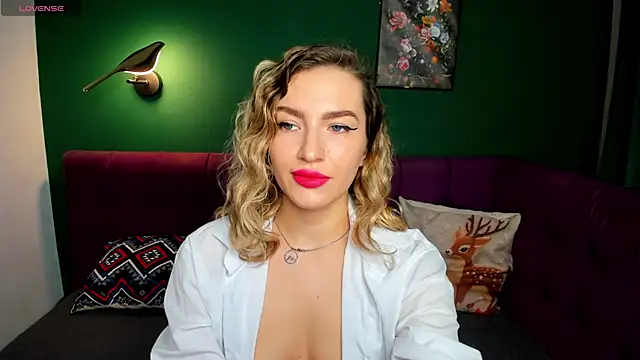 Snapshot of StellaAlluring chatting on April 2026 01:30:01 AM StellaAlluring online show from April 2026 01:30:01 AM