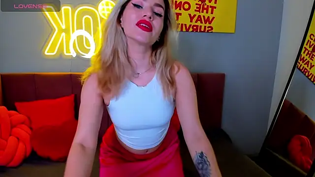 Snapshot of StellaAlluring chatting on May 2026 01:34:02 AM StellaAlluring online show from May 2026 01:34:02 AM