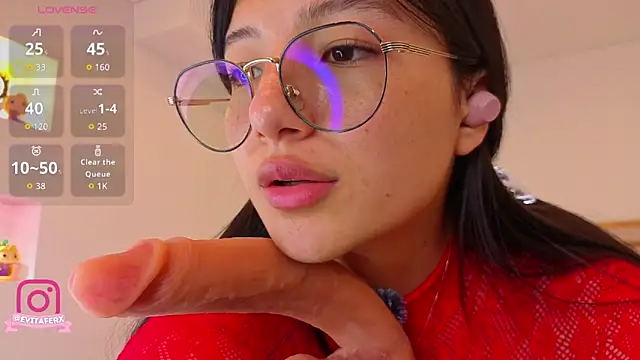 Snapshot of eva_depp_ chatting on June 2026 07:58:02 PM eva depp online show from June 2026 07:58:02 PM