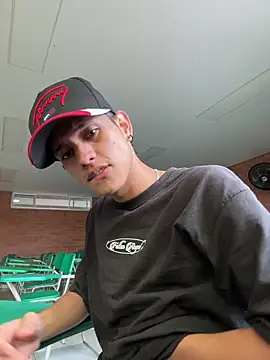 Snapshot of HarryGaze chatting on March 2026 01:06:01 PM HarryGaze online show from March 2026 01:06:01 PM