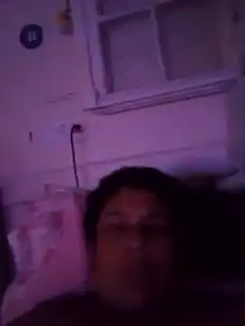 Snapshot of aquarianamascarada17 chatting on March 2026 02:18:02 AM aquarianamascarada17 online show from March 2026 02:18:02 AM