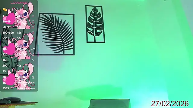 Snapshot of Ashly_Luxx chatting on February 2026 01:33:02 PM Ashly Luxx online show from February 2026 01:33:02 PM