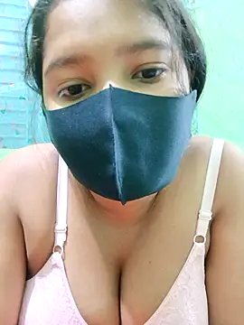 Snapshot of Turshaio chatting on February 2026 06:42:01 PM Turshaio online show from February 2026 06:42:01 PM