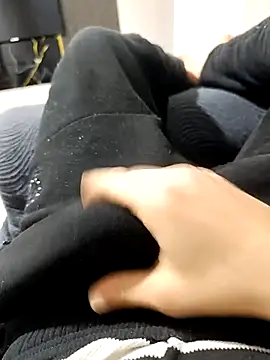 Snapshot of KADINDELISI34 chatting on March 2026 04:02:02 PM KADINDELISI34 online show from March 2026 04:02:02 PM