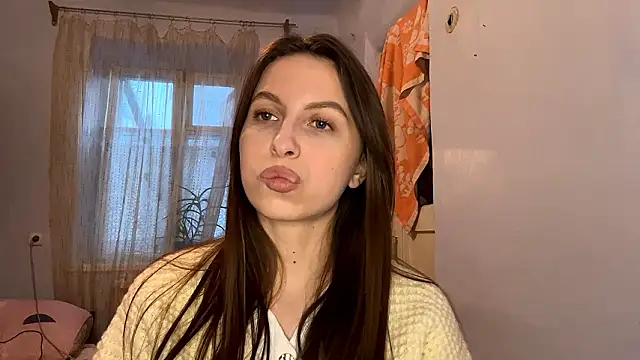 Lianacutesoules online show from February 2026 03:11:02 PM