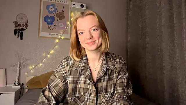 Snapshot of Marry_Sornatiko chatting on February 2026 09:12:02 PM Marry Sornatiko online show from February 2026 09:12:02 PM