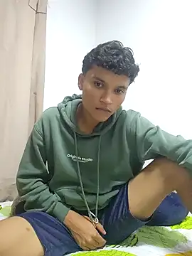 Julikid1 online show from February 2026 02:43:01 AM