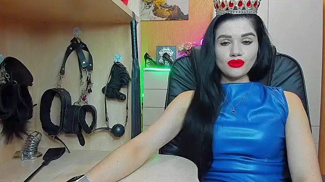 KristiTopxx online show from September 2025 05:15:02 PM