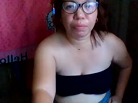 sweet lhyn online show from July 2026 04:48:02 AM