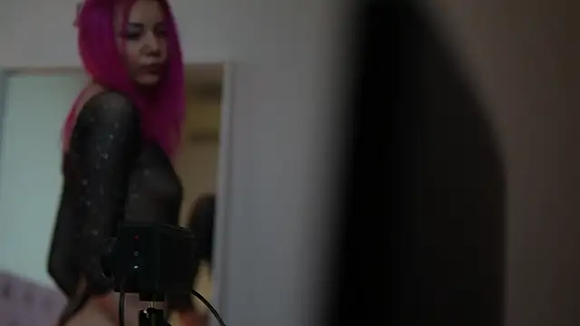 Snapshot of CarinaFoxy chatting on February 2026 09:04:01 PM CarinaFoxy online show from February 2026 09:04:01 PM