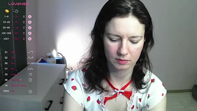 Snapshot of Senxual_Tease chatting on April 2026 01:42:02 PM Senxual Tease online show from April 2026 01:42:02 PM