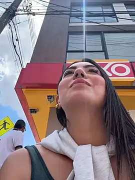 Arianna L8 online show from March 2026 05:15:01 PM