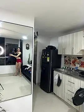 xluxulua online show from March 2026 05:42:01 AM