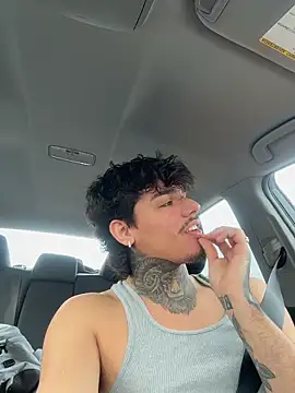 SNAKEARM online show from March 2026 11:32:02 PM