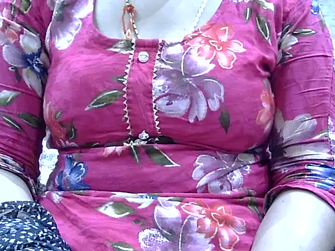 Snapshot of HOTY_SAPNA02sCyOz9QcTD chatting on March 2026 11:58:02 AM HOTY SAPNA02sCyOz9QcTD online show from March 2026 11:58:02 AM