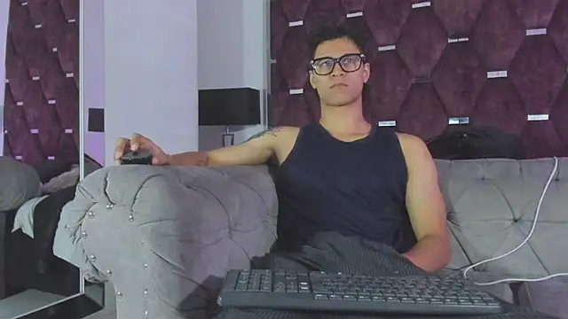 TonyBenedetti online show from June 2026 01:28:02 AM