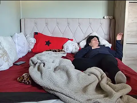 Snapshot of tess1980 chatting on March 2026 08:42:02 AM tess1980 online show from March 2026 08:42:02 AM