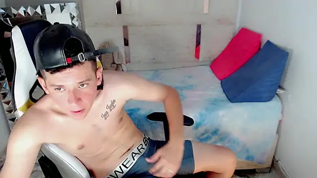 Stevan andrez  online show from February 2026 01:10:01 PM