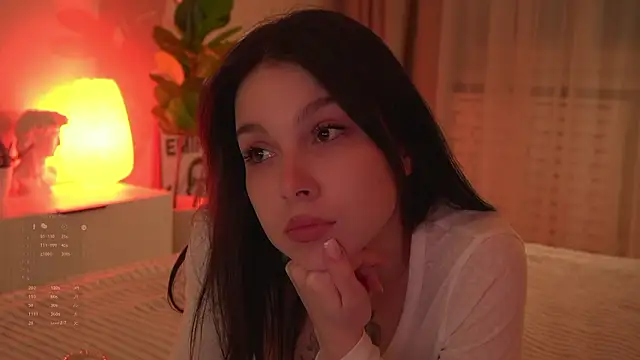 Snapshot of Akaruiiii chatting on February 2026 02:43:01 AM Akaruiiii online show from February 2026 02:43:01 AM