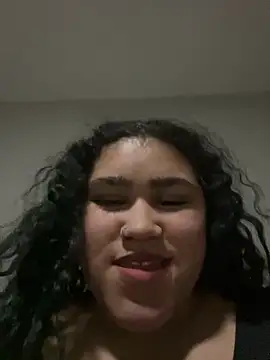 Snapshot of Selyne247 chatting on February 2026 02:54:01 AM Selyne247 online show from February 2026 02:54:01 AM