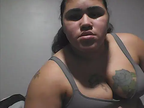 Snapshot of Selyne247 chatting on March 2026 02:28:02 AM Selyne247 online show from March 2026 02:28:02 AM