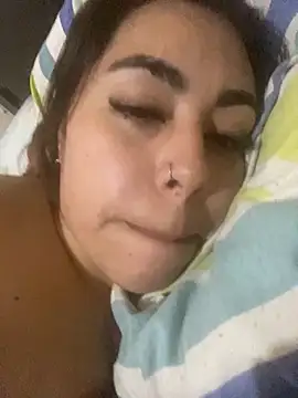 Redlucy online show from February 2026 04:00:01 AM