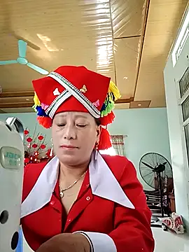 Snapshot of JenyLy68 chatting on February 2026 03:51:02 AM JenyLy68 online show from February 2026 03:51:02 AM