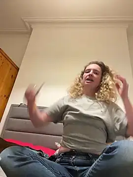 Snapshot of curlyirishgirl chatting on March 2026 09:31:02 PM curlyirishgirl online show from March 2026 09:31:02 PM