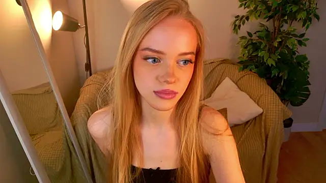 Snapshot of Dear_Tessa chatting on March 2026 03:07:02 PM Dear Tessa online show from March 2026 03:07:02 PM