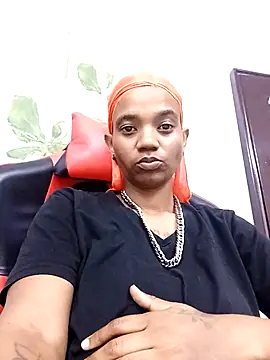 JANIELEE8XXXXX online show from February 2026 07:23:01 PM