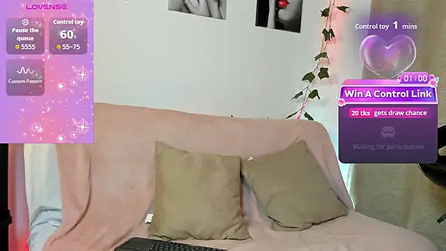 Snapshot of Rebeca_Marchetti chatting on May 2026 08:47:02 PM Rebeca Marchetti online show from May 2026 08:47:02 PM