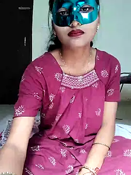 Snapshot of Sweet_Cpl_ chatting on February 2026 04:13:02 AM Sweet Cpl online show from February 2026 04:13:02 AM