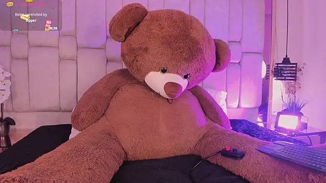 AgathaUwuDoll online show from April 2026 07:52:01 PM