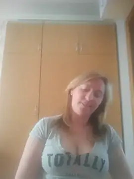 Snapshot of ChristinaYork chatting on May 2026 02:24:02 PM ChristinaYork online show from May 2026 02:24:02 PM