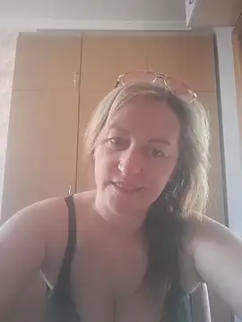 Snapshot of ChristinaYork chatting on May 2026 08:08:01 AM ChristinaYork online show from May 2026 08:08:01 AM