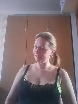 Snapshot of ChristinaYork chatting on May 2026 06:53:02 AM ChristinaYork online show from May 2026 06:53:02 AM