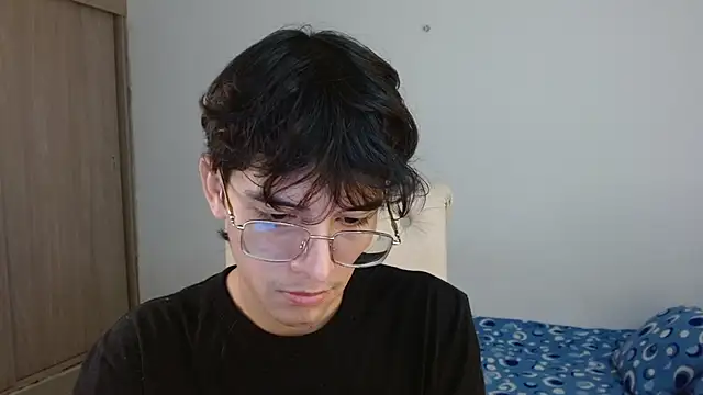 noah millerx online show from June 2026 10:29:01 PM
