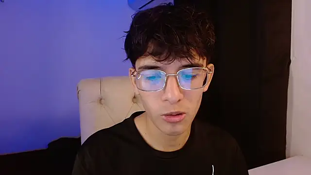 noah millerx online show from July 2026 07:19:02 PM