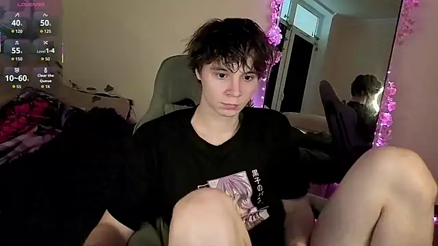 AnthonyCuutie online show from May 2026 04:01:01 PM