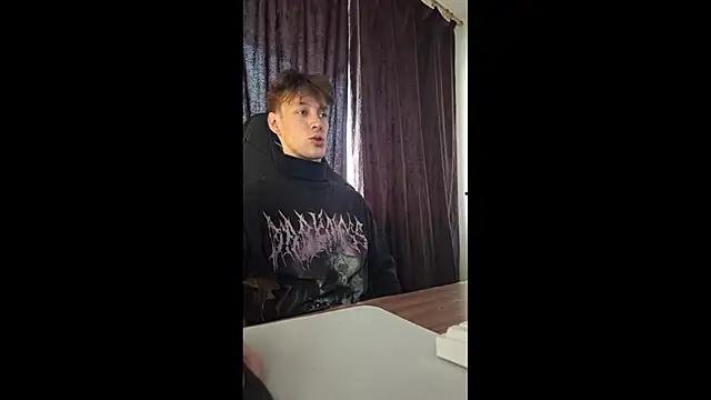 Snapshot of Huly_Entertainment chatting on February 2026 11:33:01 AM Huly Entertainment online show from February 2026 11:33:01 AM