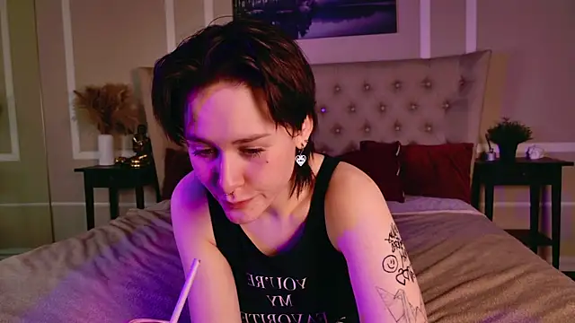 Snapshot of BlackLunaa chatting on March 2026 03:40:02 PM BlackLunaa online show from March 2026 03:40:02 PM