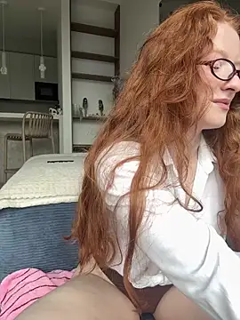 Snapshot of gingerlatte chatting on May 2026 09:16:01 AM gingerlatte online show from May 2026 09:16:01 AM