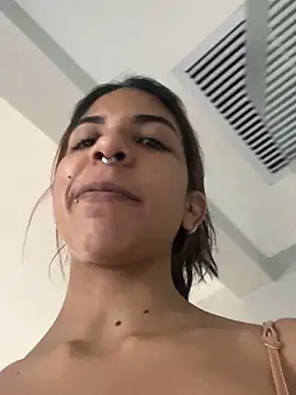 VioletaHills  online show from April 2026 12:07:01 PM