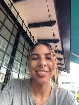 VioletaHills  online show from May 2026 12:23:02 PM